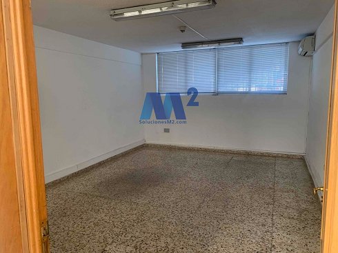 Fotograf�a de Nave industrial en alquiler