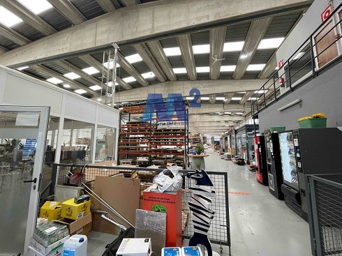 Fotograf�a de Nave industrial en alquiler
