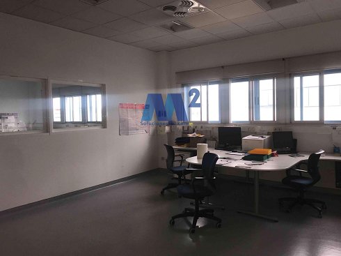 Fotograf�a de Nave industrial en alquiler