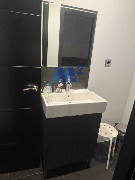 Fotograf�a de Nave comercial en alquiler