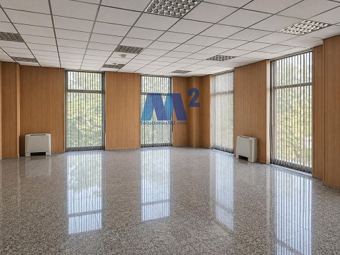 Fotograf�a de Nave industrial en venta