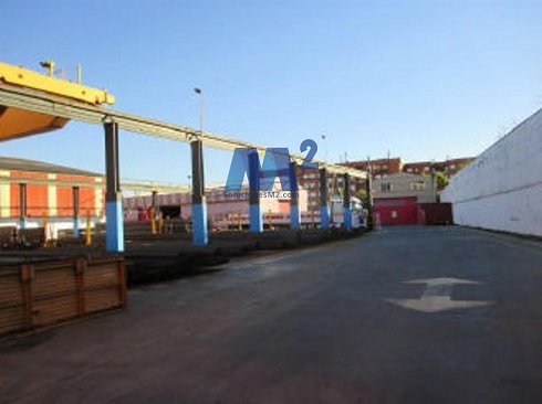 Fotograf�a de Nave industrial en alquiler