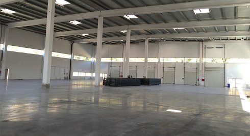 Fotograf�a de Nave industrial en alquiler  [2950]