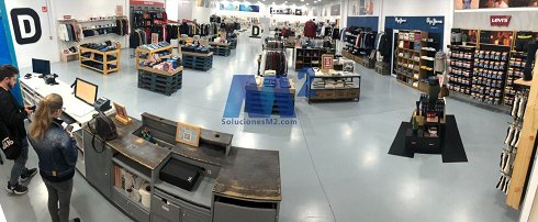 Fotograf�a de Nave comercial en venta