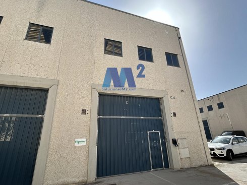 Fotograf�a de Nave industrial en alquiler