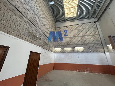 Fotograf�a de Nave industrial en alquiler