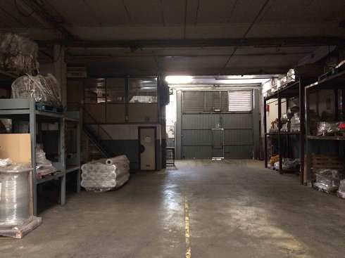 Fotograf�a de Nave industrial en alquiler  [2075]