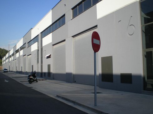 Fotograf�a de Nave industrial en venta  [1325]