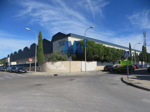 Fotograf�a de Nave industrial en alquiler