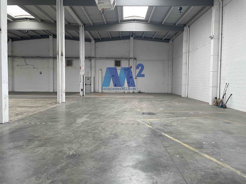 Fotograf�a de Nave industrial en venta
