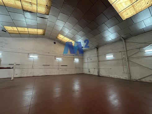 Fotograf�a de Nave industrial en alquiler