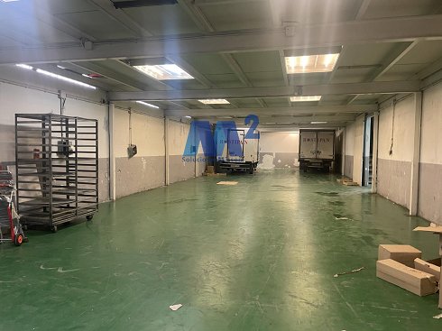 Fotograf�a de Nave industrial en venta