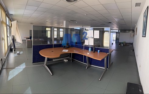 Fotograf�a de Nave industrial en venta