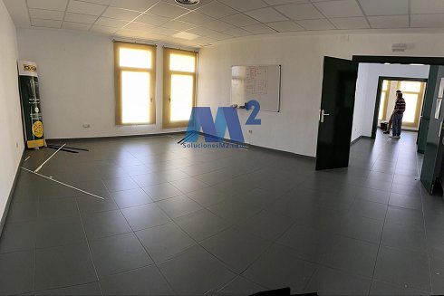 Fotograf�a de Nave industrial en venta