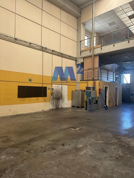 Fotograf�a de Nave industrial en venta