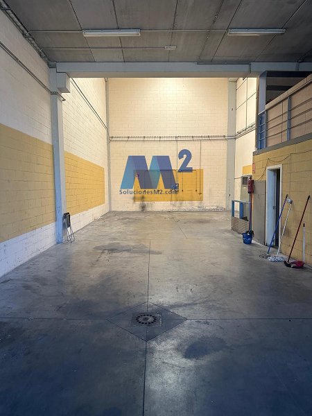 Fotograf�a de Nave industrial en venta