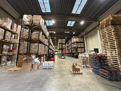 Fotograf�a de Nave industrial en alquiler  [2958]