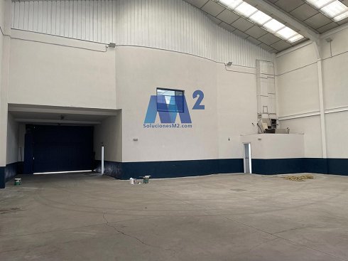 Fotograf�a de Nave industrial en alquiler