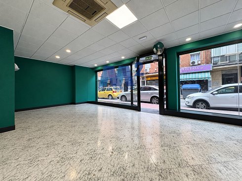 Fotograf�a de Local comercial en alquiler