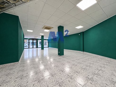 Fotograf�a de Local comercial en alquiler
