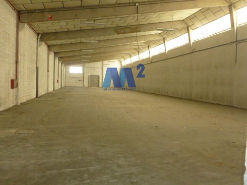 Fotograf�a de Nave industrial en venta