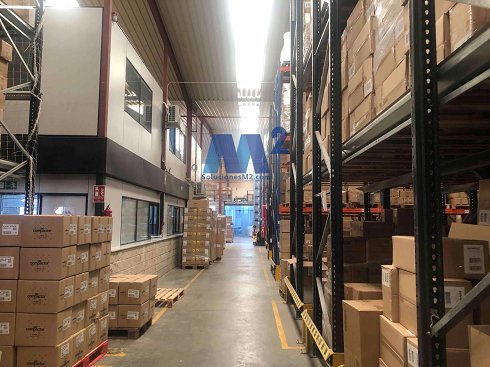 Fotograf�a de Nave industrial en venta
