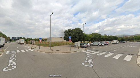 Fotograf�a de Nave industrial en alquiler  [2940]