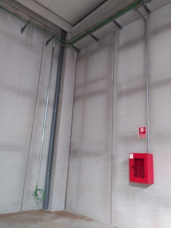Fotograf�a de Nave industrial en venta
